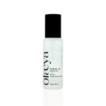 Sérum à l'acide hyaluronique Booster Hydrate Me Olaeya 30 ml sur fond blanc