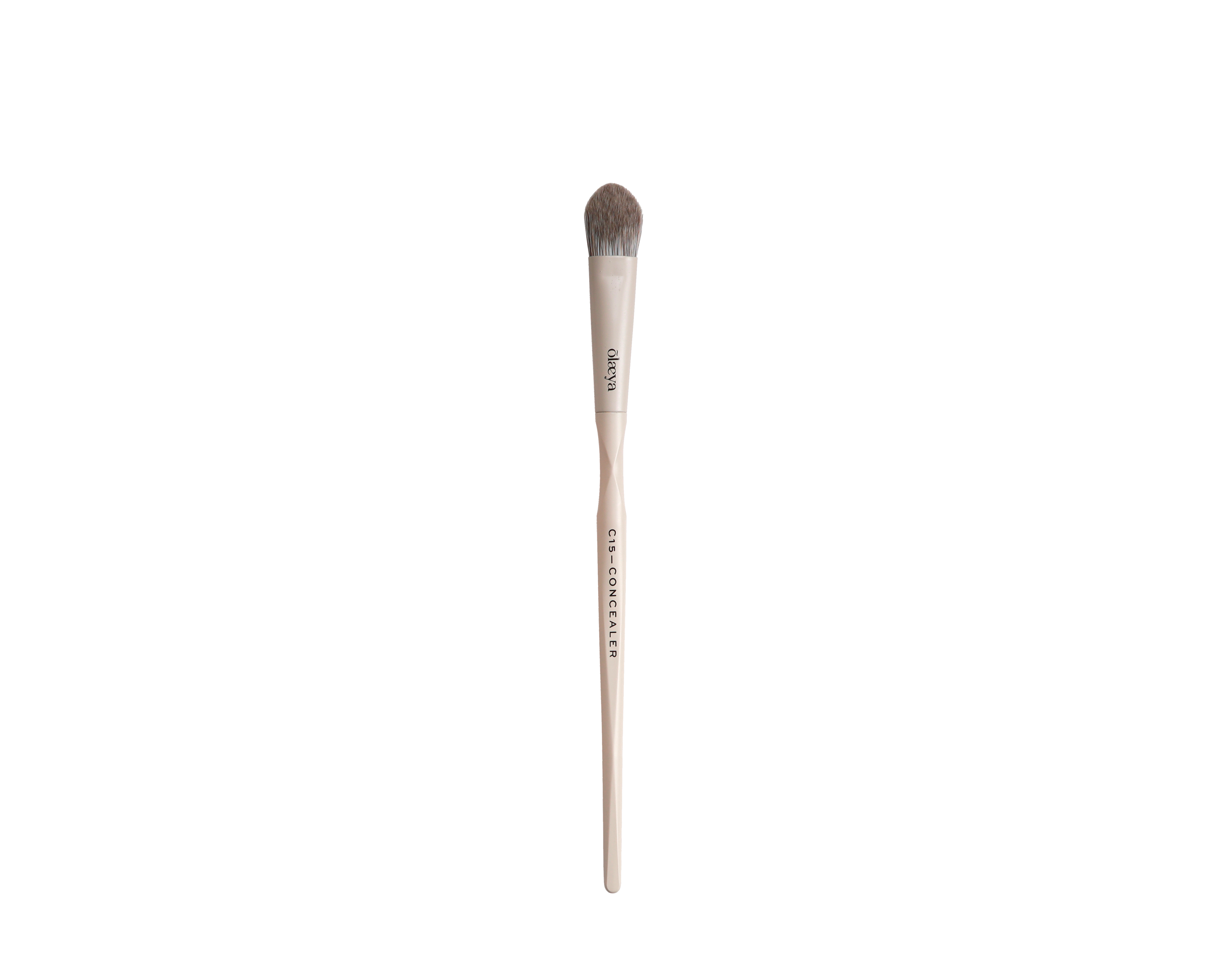 Pinceau correcteur Ergoglam Brush C15-CONCEALER beige Olaeya sur fond blanc
