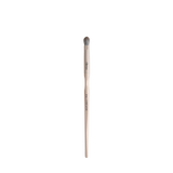 Pinceau creux de paupière Ergoglam Brush E5-CREASE beige Olaeya sur fond blanc